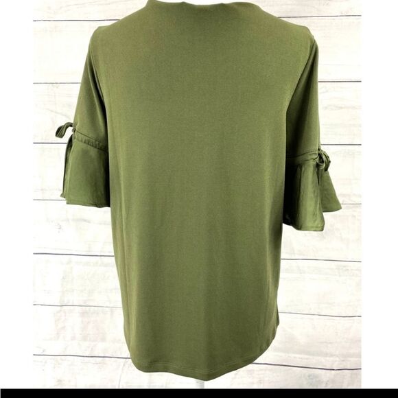 Banana Republic Flowy Flutter Sleeve Top - Picture 4 of 7